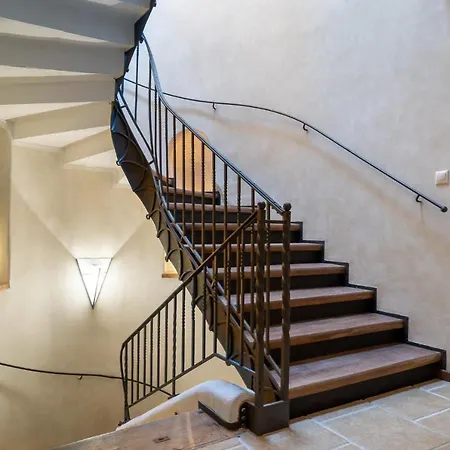 Gasthuis Boutique Soukenikuv Dum 4*