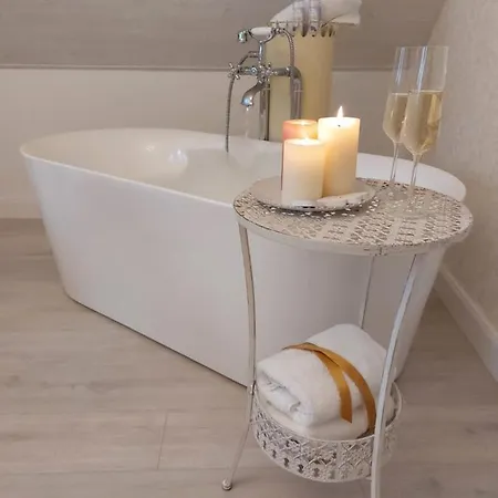 Boutique Soukenikuv Dum Gasthuis 4*