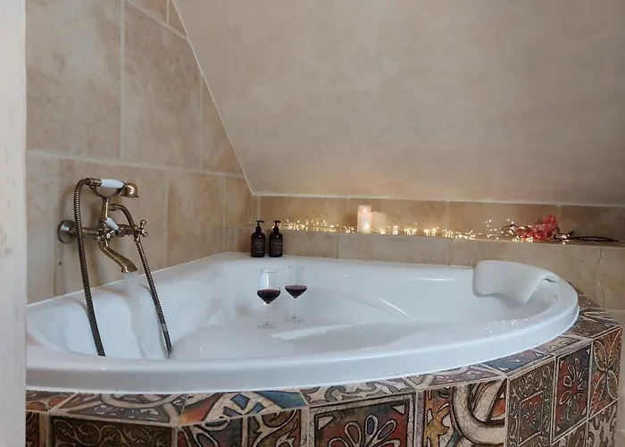 Boutique Soukenikuv Dum Gæstehus 4*